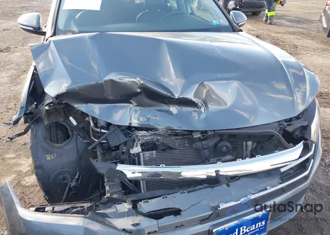 2020 Volkswagen Jetta 1.4T Sel Premium z USA, uszkodzony, nr VIN 3VWGB7BU2LM044582